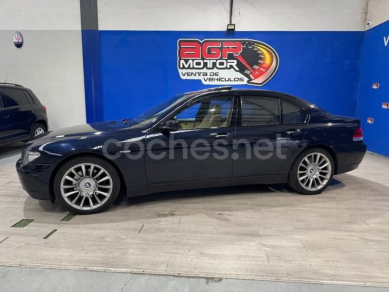 Azul Usado 2005 BMW 745 Berlina | 8999 € - Imagen 1/4