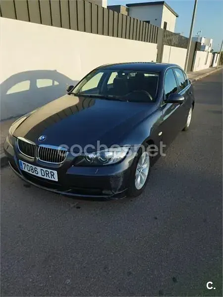 Usado BMW 325 218 CV (160 kW) 2005 Negro Berlina