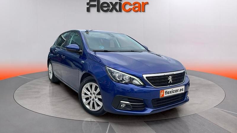 Używany Peugeot 308 Access 101 KM (74 kW) 2019 Hatchback