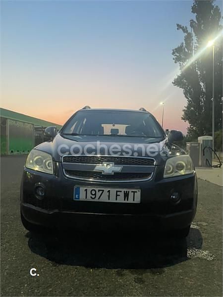 Negro Usado 2007 Chevrolet Captiva SUV | 5900 € (Precio justo) - Imagen 1/4
