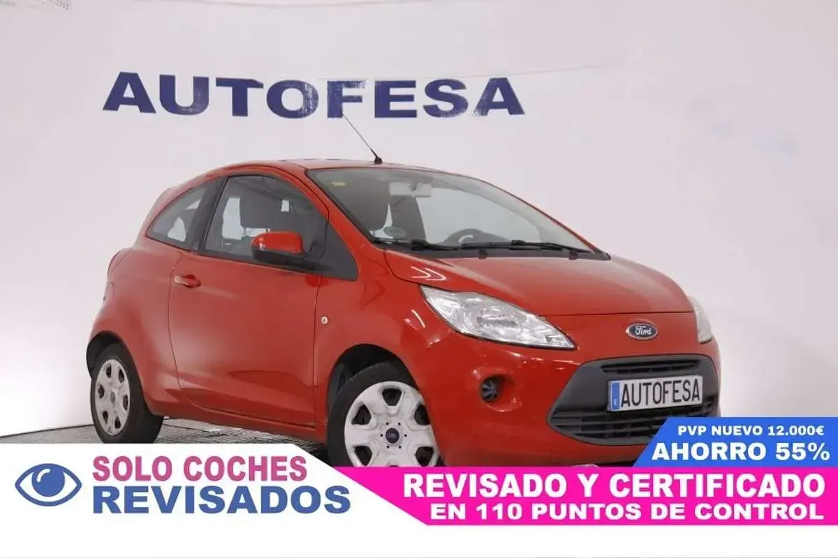 Usado Ford Ka Trend 69 CV (50 kW) 2015 Rojo Berlina