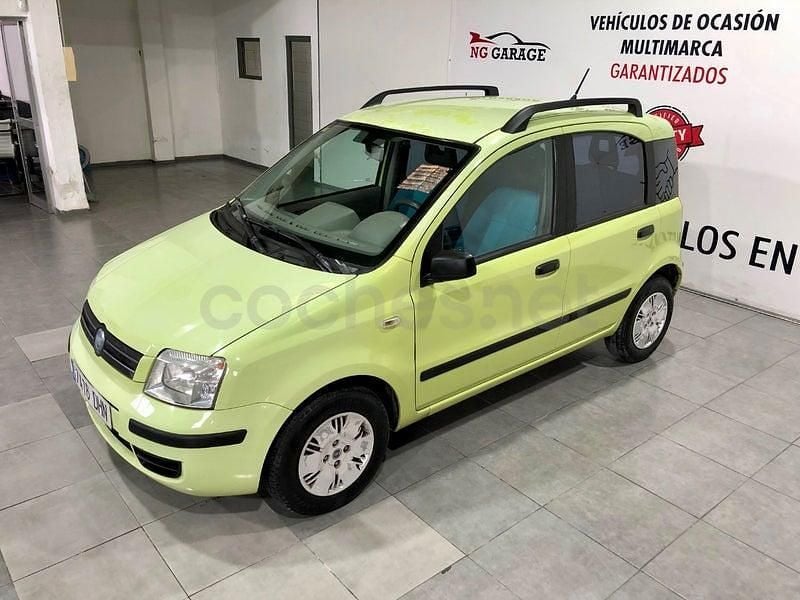 Usado Fiat Panda Dynamic 60 CV (44 kW) 2005 Blanco Utilitario