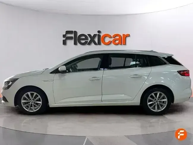 Usado Renault Mégane GrandTour Zen 130 CV (95 kW) 2017 Blanco Familiar