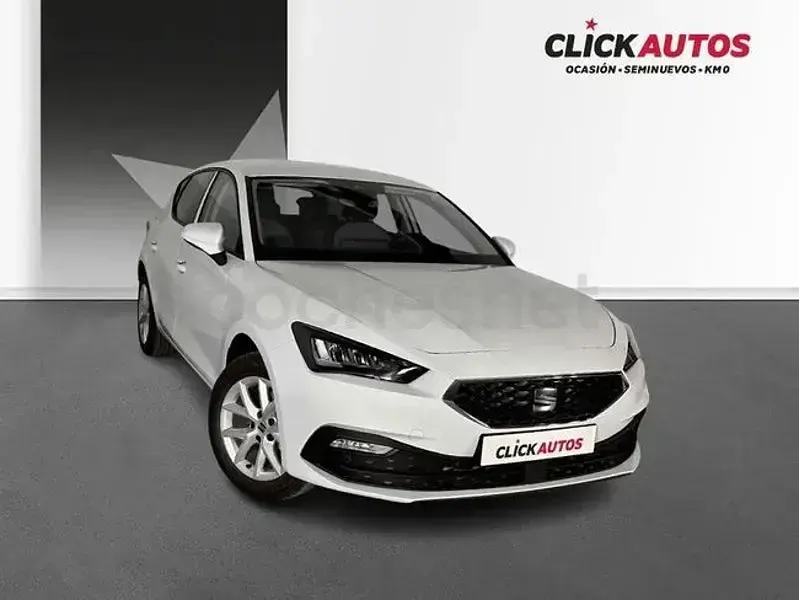 Usado Seat Leon Style 116 CV (85 kW) 2024 Blanco Berlina