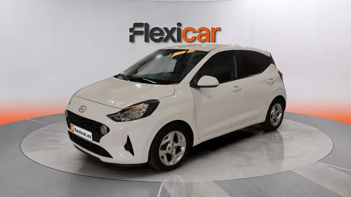 Usado Hyundai i10 67 CV (49 kW) 2022 Blanco Utilitario