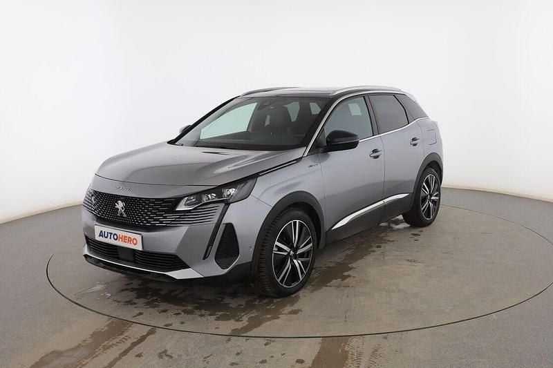 Gris Usado 2022 Peugeot 3008 GT SUV | 24.999 € (Caro) - Imagen 1/3