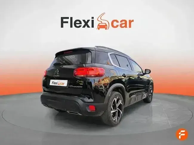 Käytetty Citroën C5 Aircross Feel 131 HP (96 kW) 2022 Musta Katumaasturi