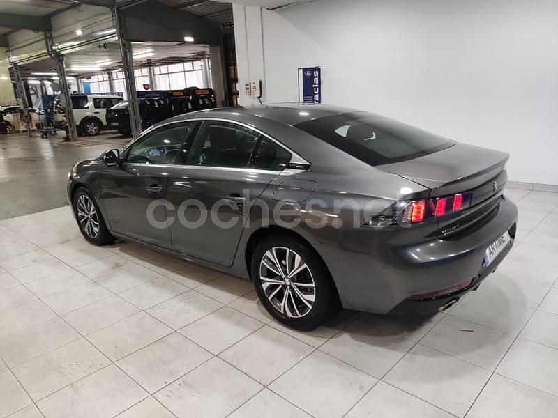 Usado Peugeot 508 Allure 225 CV (165 kW) 2021 Gris / plata Berlina