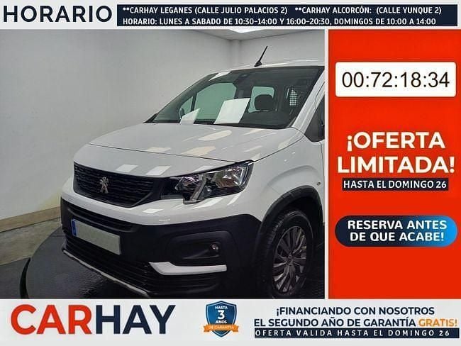 Usado Peugeot Rifter Active 101 CV (74 kW) 2023 Blanco Monovolumen