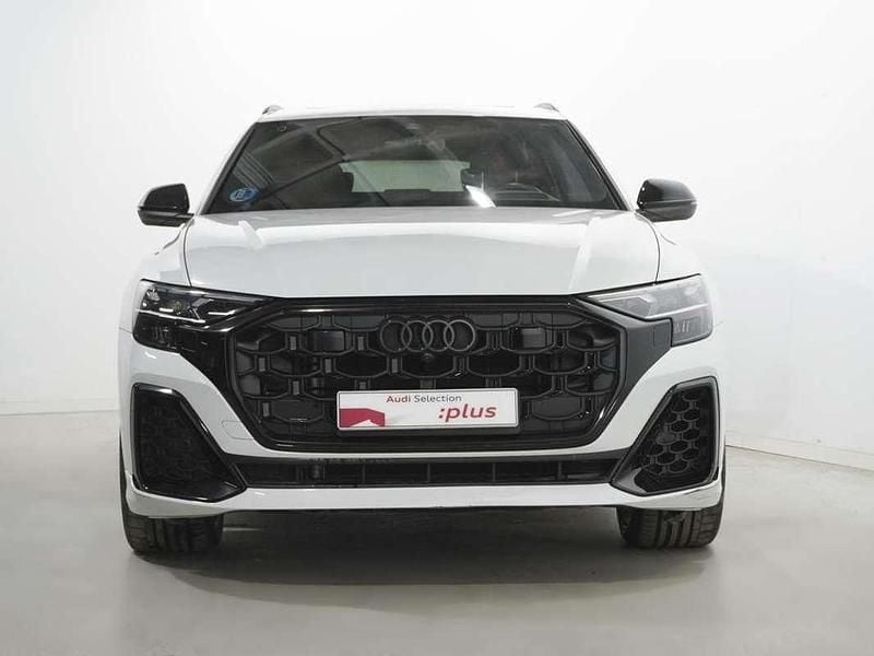 Usado Audi Q8 Sport 286 HP (210 kW) 2024 Branco SUV
