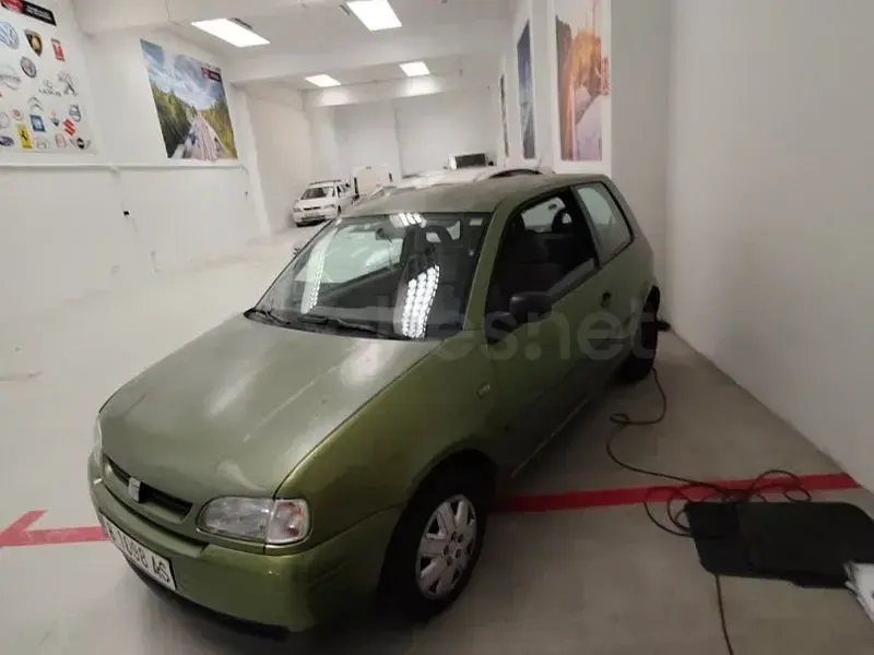 Usado Seat Arosa 60 CV (44 kW) 1999 Verde Utilitario
