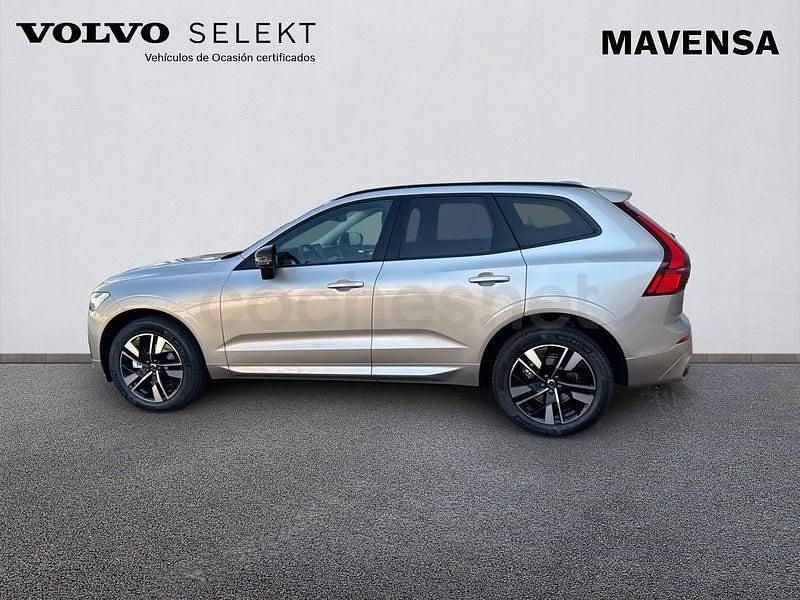 Nuevo Volvo XC60 Plus 250 CV (183 kW) 2025 Beige SUV