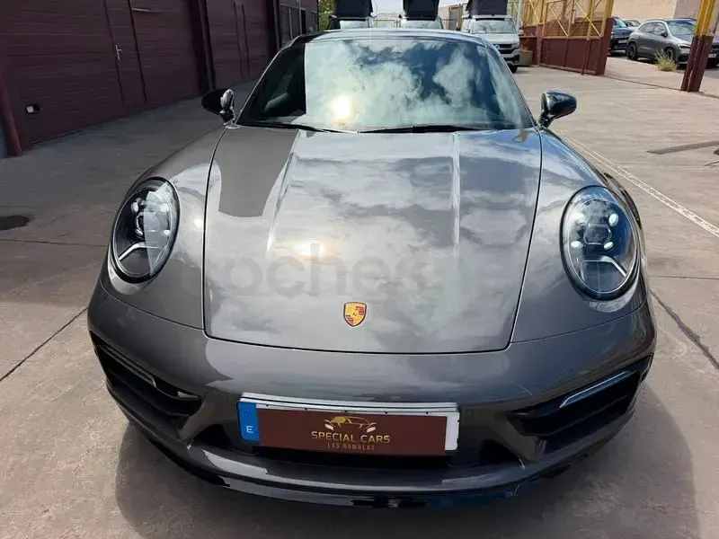 Usado Porsche 911 Carrera 385 CV (283 kW) 2024 Gris / plata Coupe
