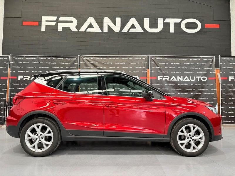Usado Seat Arona FR 115 CV (84 kW) 2024 Rojo SUV
