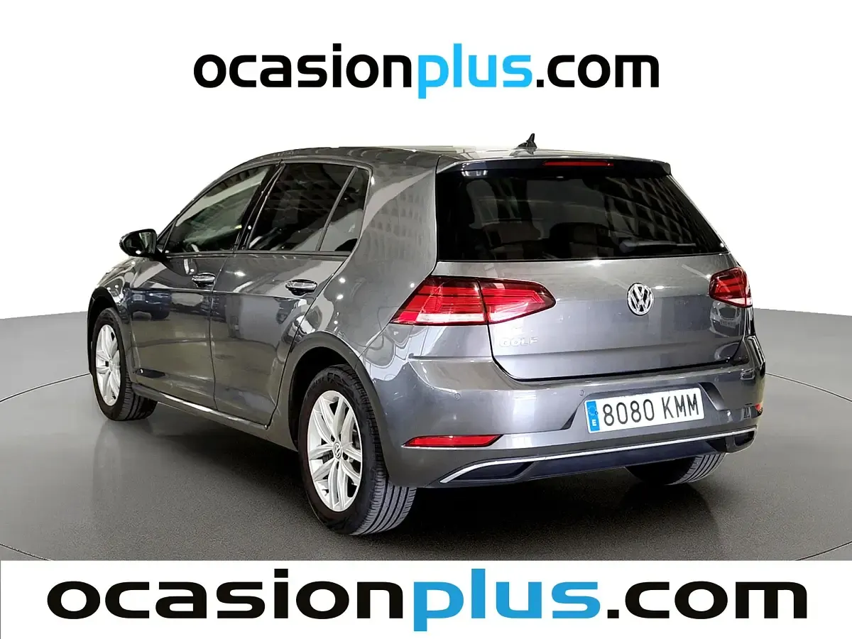 Usado VW Golf VII Advance 125 CV (91 kW) 2018 Gris Utilitario