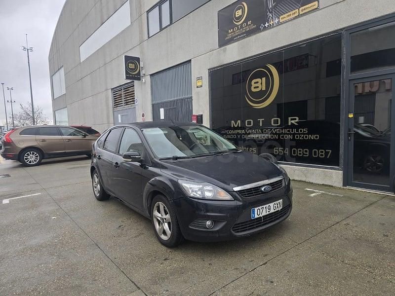Usado Ford Focus Trend 90 CV (66 kW) 2011 Negro Berlina
