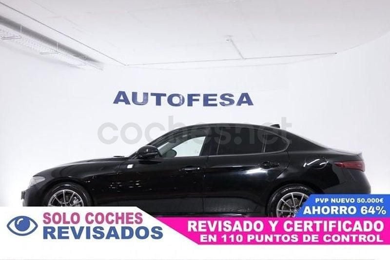 Usado Alfa Romeo Giulia Executive 160 CV (117 kW) 2019 Negro Berlina