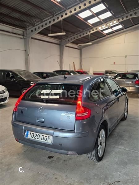 Gris / plata Usado 2005 Citroën C4 Berlina | 3800 € (Un poco caro) - Imagen 1/4