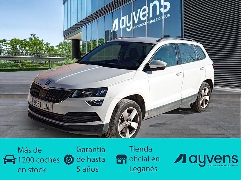 Blanco Usado 2021 Skoda Karoq Ambition SUV | 20.500 € (Buen precio) - Imagen 1/4