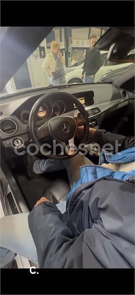 Usado Mercedes C180 156 CV (114 kW) 2012 Gris / plata Coupe