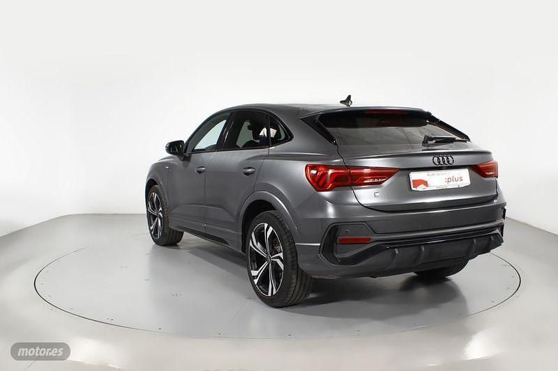 Gris Usado 2024 Audi Q3 Sportback Ambiente SUV | 43.900 € - Imagen 1/4