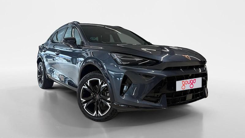 Usado Cupra Formentor 150 CV (110 kW) 2025 Gris / plata SUV