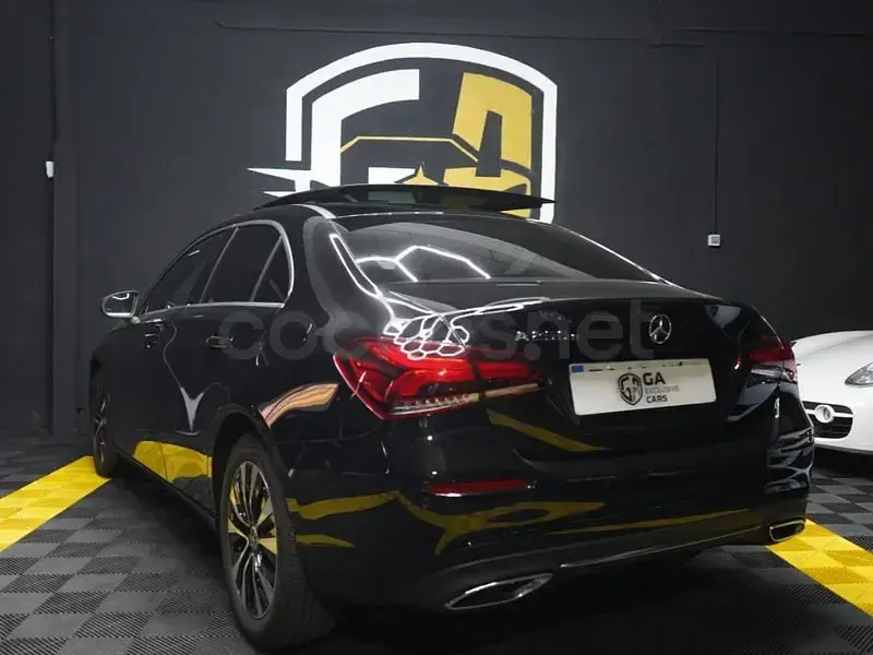 Usado Mercedes A250 218 CV (160 kW) 2022 Negro Berlina