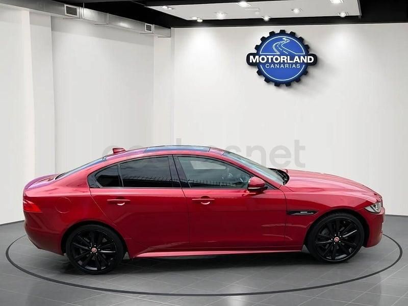 Usado Jaguar XE 200 CV (147 kW) 2019 Granate Berlina