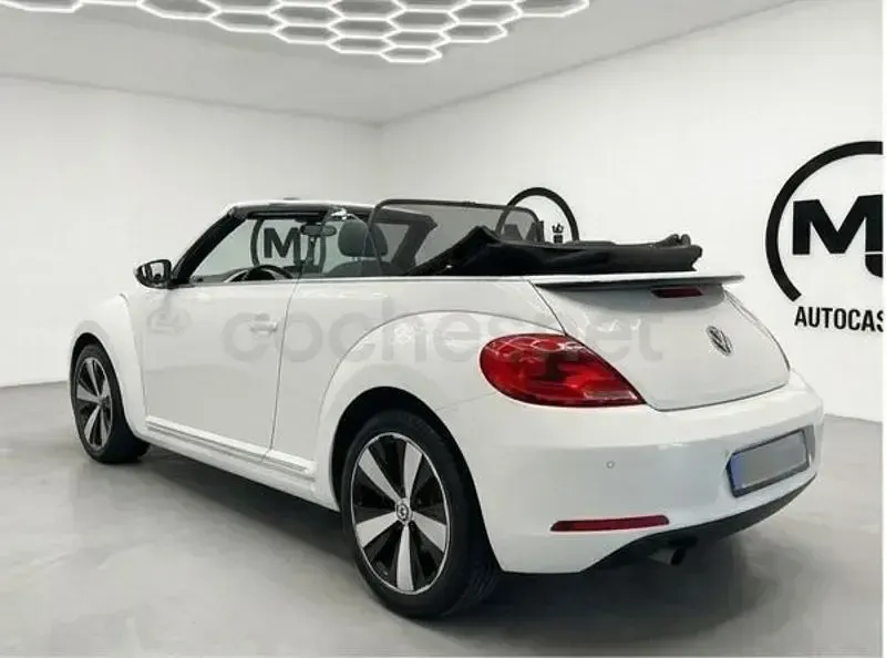 Usado VW Beetle 105 CV (77 kW) 2016 Blanco Utilitario