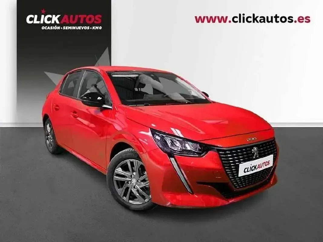 Usado Peugeot 208 Active 102 CV (75 kW) 2021 Rojo Utilitario