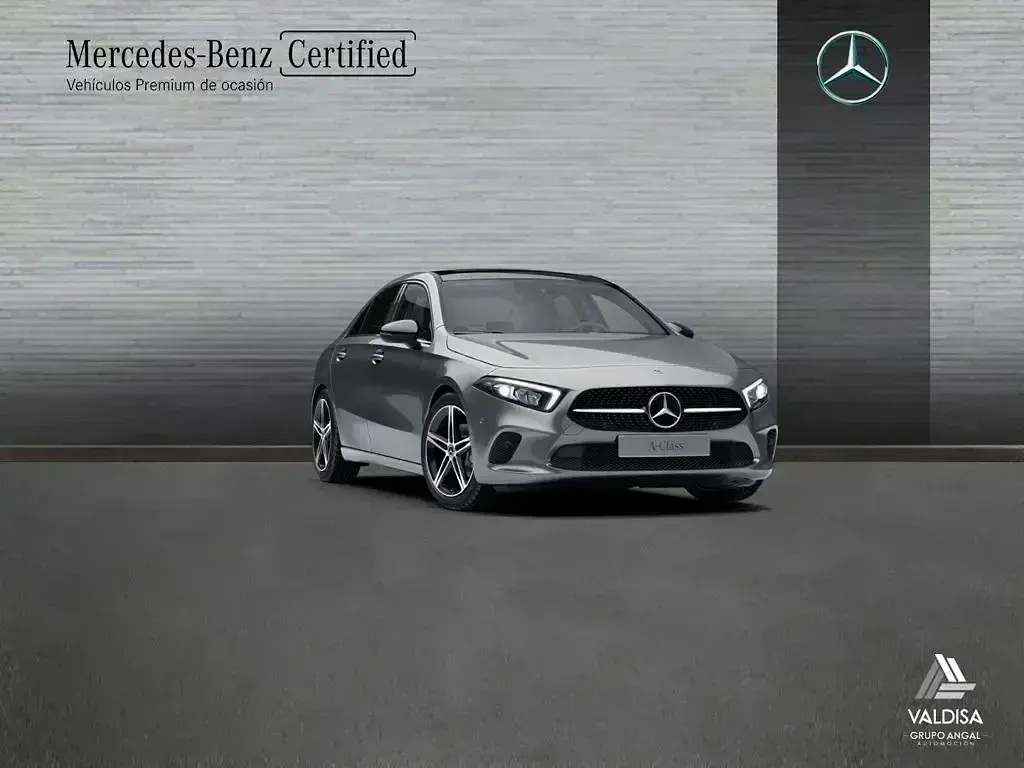 Usado Mercedes A180 Progressive 116 CV (85 kW) 2020 Gris montaña Berlina