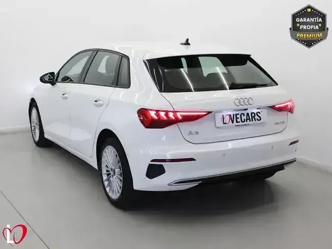 Usado Audi A3 Advanced Plus 150 CV (110 kW) 2022 Blanco Berlina