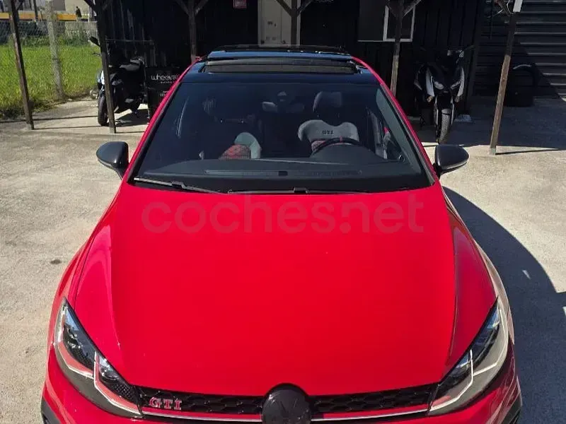 Usado VW Golf VII GTI 290 CV (213 kW) 2019 Rojo Berlina
