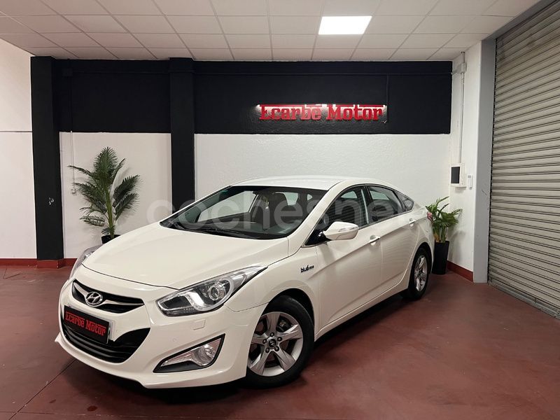 Blanco Usado 2013 Hyundai i40 Berlina | 8990 € (Un poco caro) - Imagen 1/4