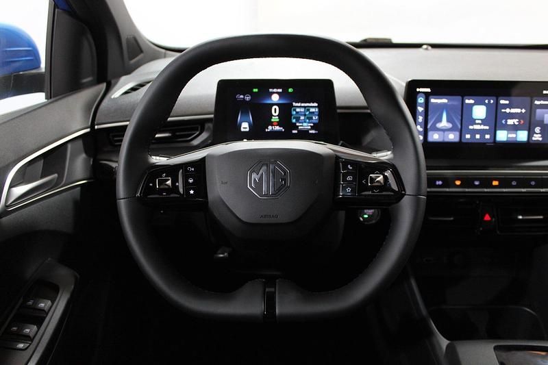 Usado MG MG3 Luxury 195 CV (143 kW) 2024 Rojo Utilitario