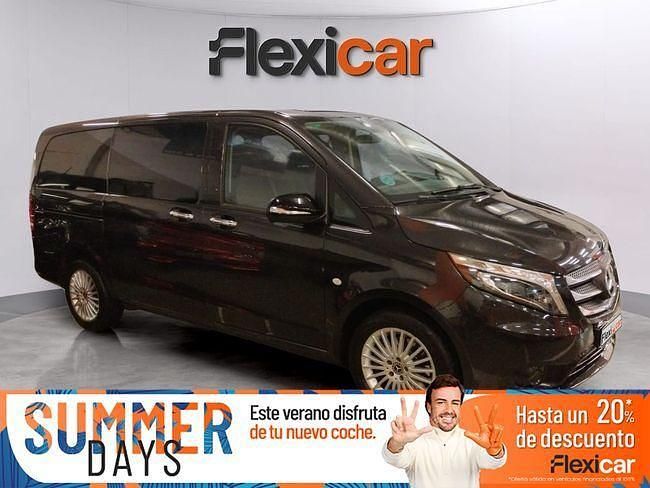 Negro Usado 2021 Mercedes Vito Monovolumen | 32.990 € (Precio justo) - Imagen 1/4