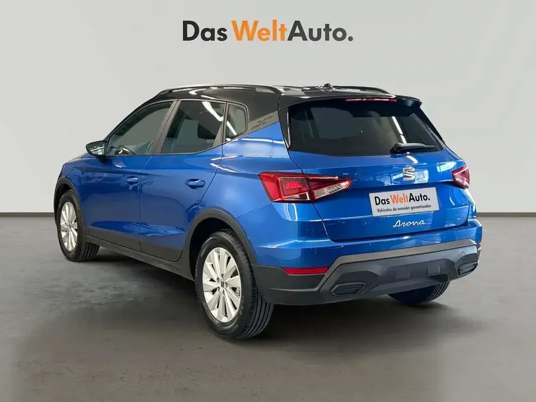 Usado Seat Arona Style 116 CV (85 kW) 2025 Azul SUV