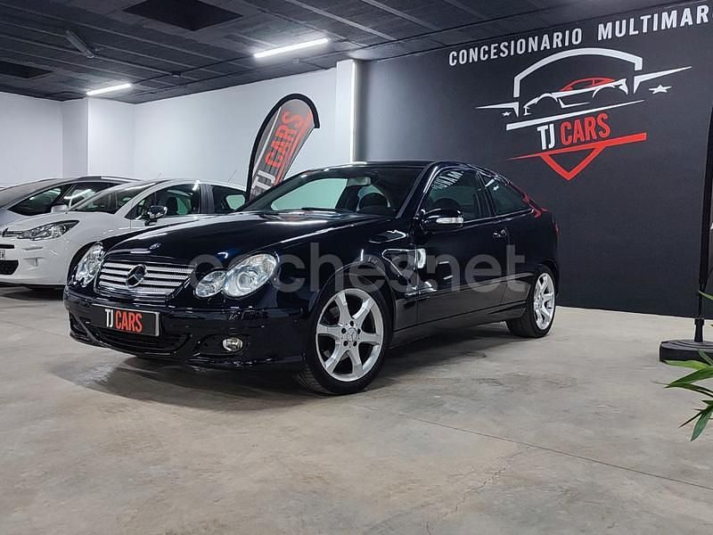 Usado Mercedes C180 Sport Edition 143 CV (105 kW) 2006 Azul Berlina