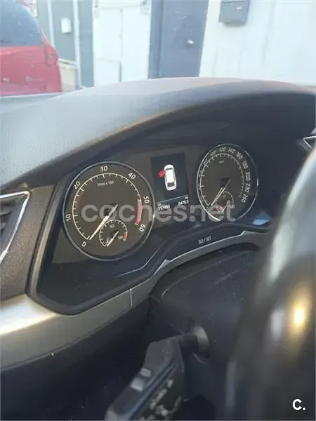 Occasion Skoda Superb Ambition 150 PK (110 kW) 2018 Wit Stationwagen
