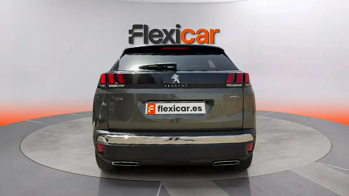 Usado Peugeot 3008 GT-line 131 CV (96 kW) 2019 Gris SUV