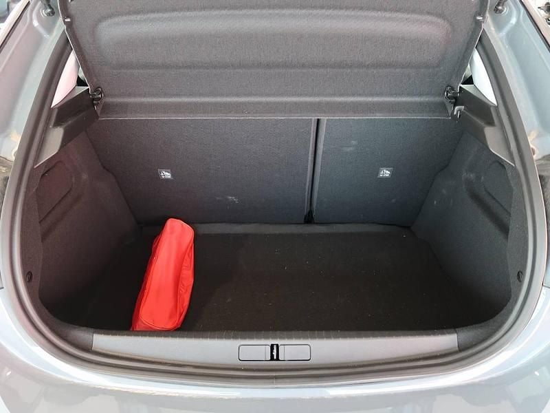 Usado Opel Corsa Edition 75 CV (55 kW) 2024 Gris Berlina