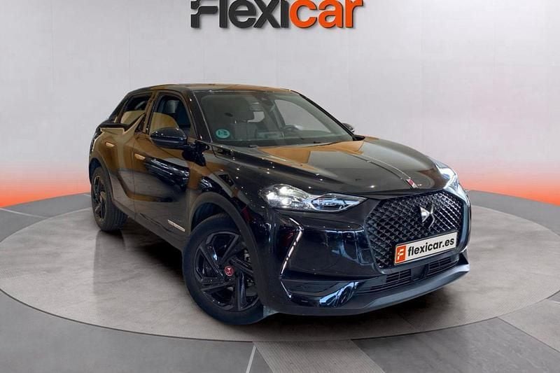 Negro Usado 2020 DS Automobiles DS3 Crossback Performance SUV | 16.590 € (Super precio) - Imagen 1/4