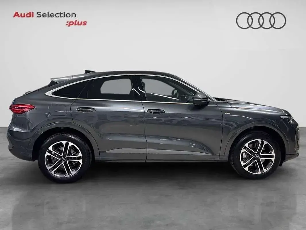 Usado Audi Q5 Sportback S-Line 204 CV (150 kW) 2026 Gris SUV