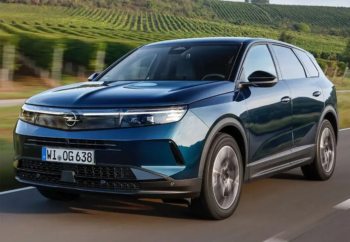 Usado Opel Grandland Electric 156 kW (213 CV) 2025 Naranja SUV