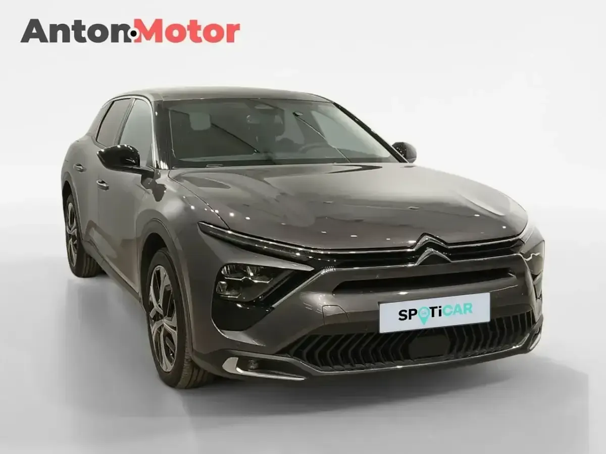 Usado Citroën C5 X Feel 130 CV (95 kW) 2023 Gris / plata Familiar