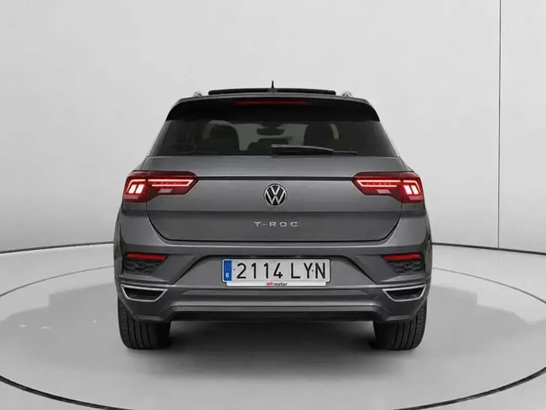 Usado VW T-Roc Sport 150 CV (110 kW) 2022 Gris SUV