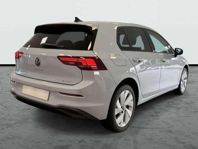 Occasion VW Golf VIII 204 ch (150 kW) 2025 Bleue Berline