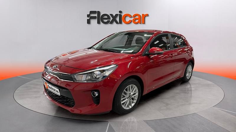 Occasion Kia Rio 101 PK (74 kW) 2020 Rood Sedan