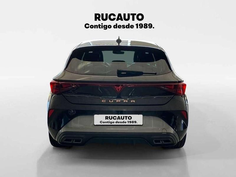 Usado Cupra Leon 150 CV (110 kW) 2024 Negro Utilitario
