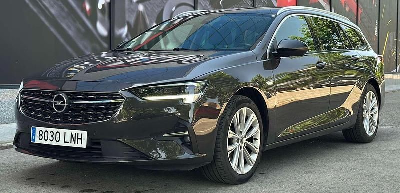 Negro Usado 2021 Opel Insignia Business Elegance Berlina | 13.600 € (Super precio) - Imagen 1/4